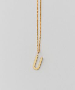 Alternative view of Design Letters Buchstabe U (16 mm) mit oder ohne Kette – 18K vergoldet